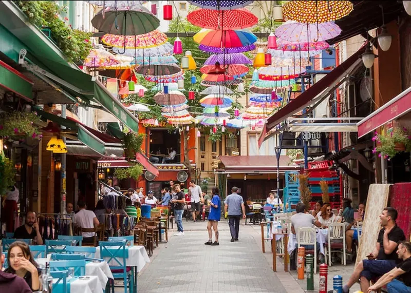 نمای زیبا از محله&zwnj;های توریستی استانبول