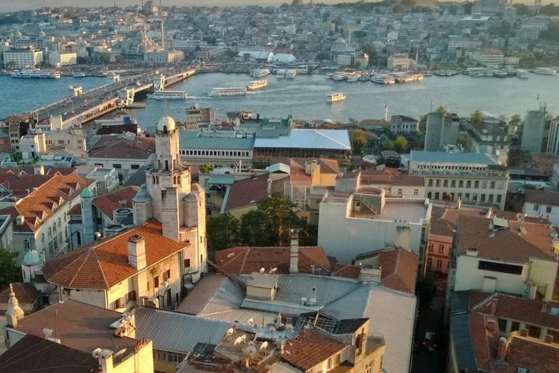 جذابیت و شلوغی محله چوکورجوما