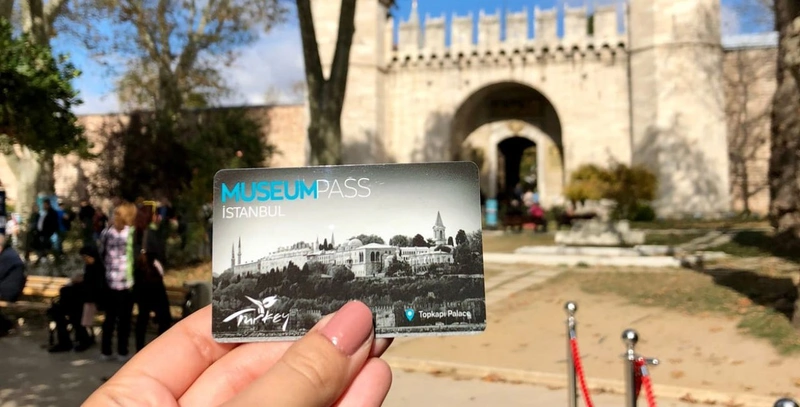 موزه کارت استانبول برای ورود به روملی حصار