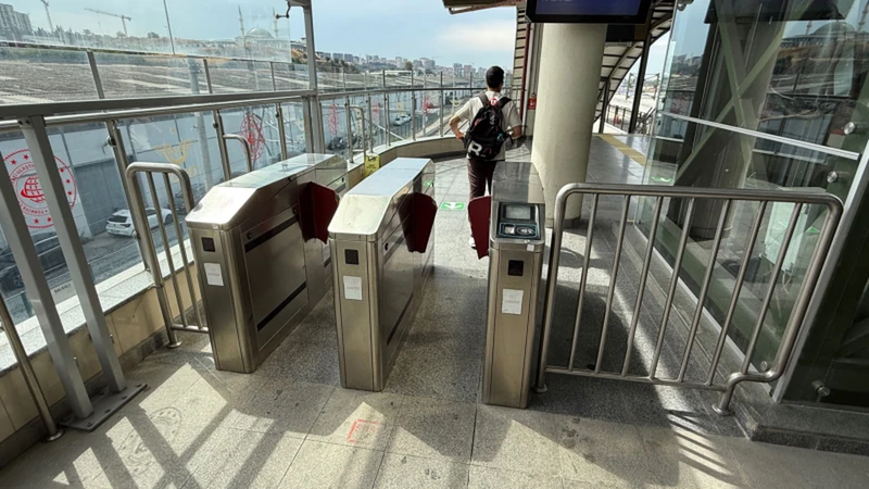  امکان ورود به ایستگاه&zwnj;های مترو با پرداخت هزینه از طریق گیت&zwnj;های ورودی