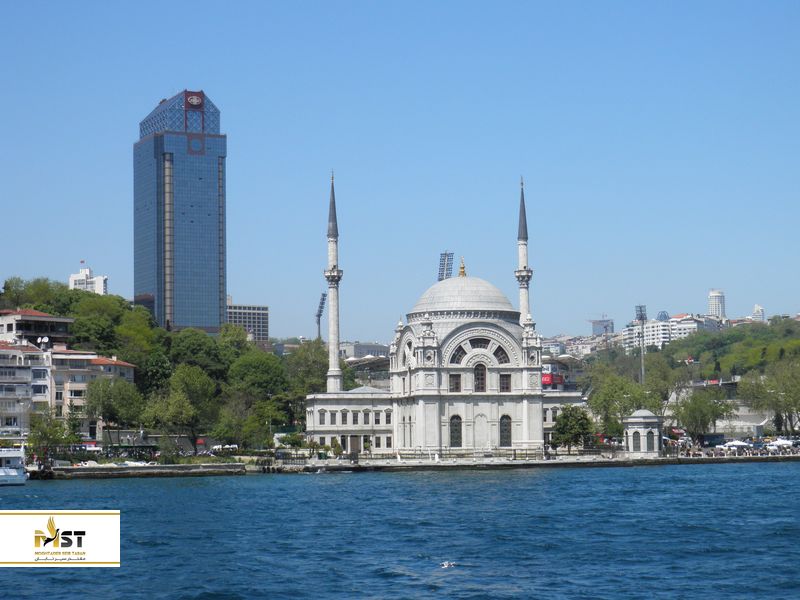 مسجد دولماباغچه استانبول
