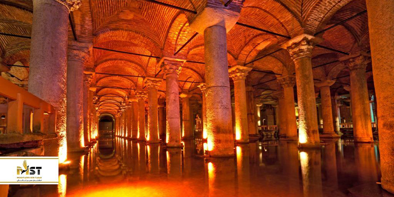 پس از یک دوره بازسازی طولانی، آب انبار باسیلیکا با نورپردازی&zwnj;های مدرن و مسیرهای بازدید جدید بازگشایی شده است.