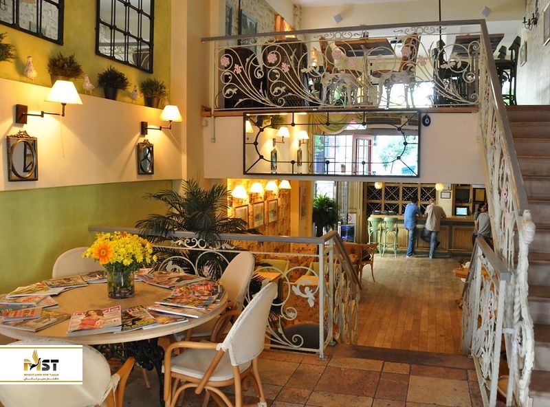 رستوران رز مارینه