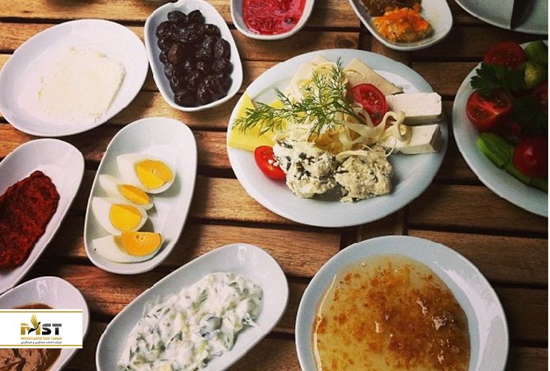 کافه رستوران Van Kahvalti Evi