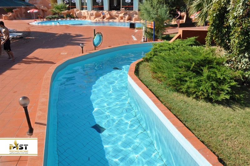 رودخانه&zwnj;ی تنبل&zwnj;ها آدالند کوش آداسی