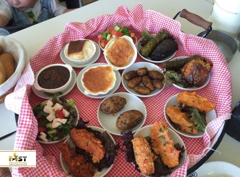 کافه Mado کوش آداسی