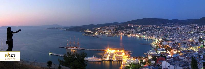 ساحل Downtown Beach درکوشآداسی