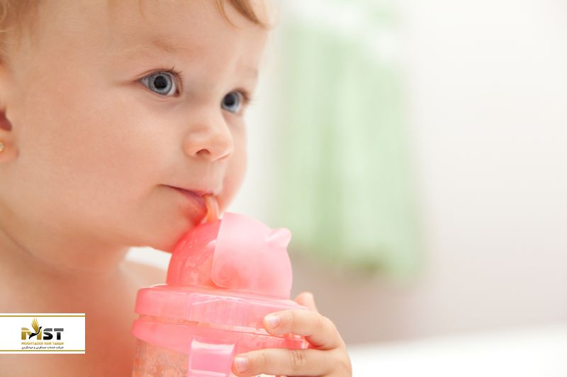 کودک و نوشیدنی 