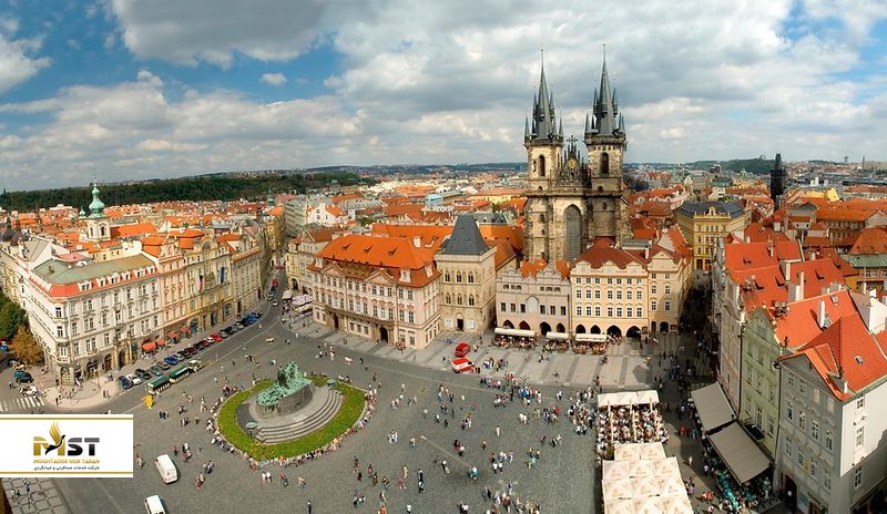  میدان شهر قدیم