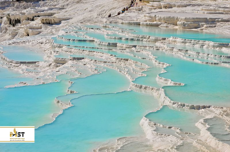 استخرهای پلکانی پاموکاله