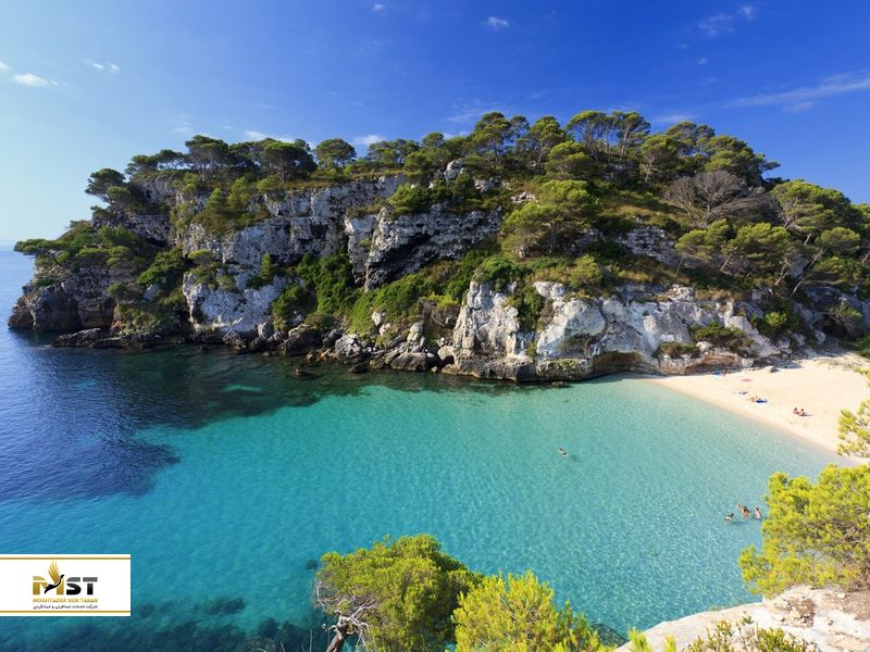 ساحل منورکا در اسپانیا