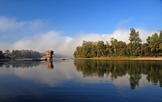 45_Year_Old_Tiny_Serbian_Drina_River_Home_4 45_Year_Old_Tiny_Serbian_Drina_River_Home_4