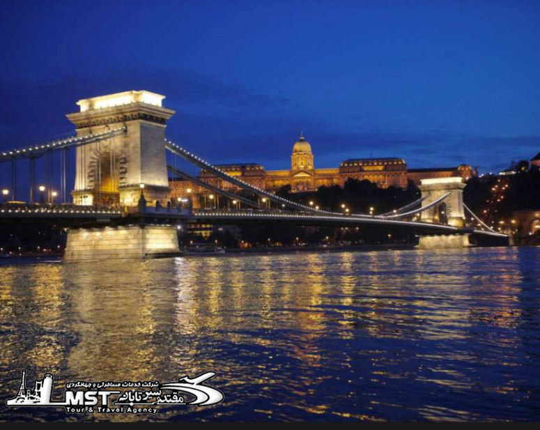Szechenyi_Chain_Bridge | 20 مکان خارق العاده ,مکان هایی که باید دید,دیدنی ترین مکان های دنیا