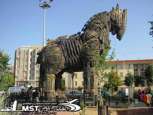 مکان های دیدنی ترکیه اسب نژاد تراوا در شهر تراوا