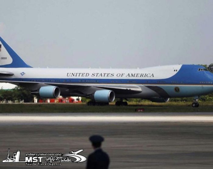 This_high_tech_747_jet