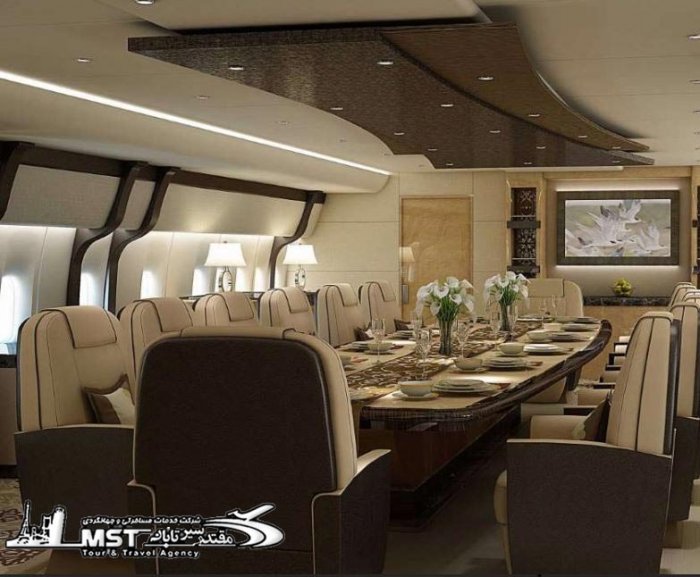 This_high_tech_747_wow